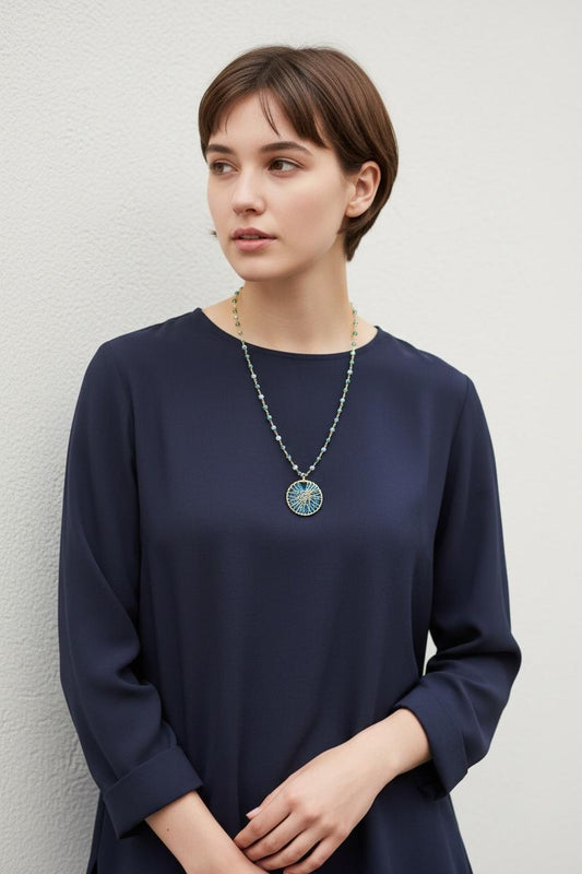 Collar Blue