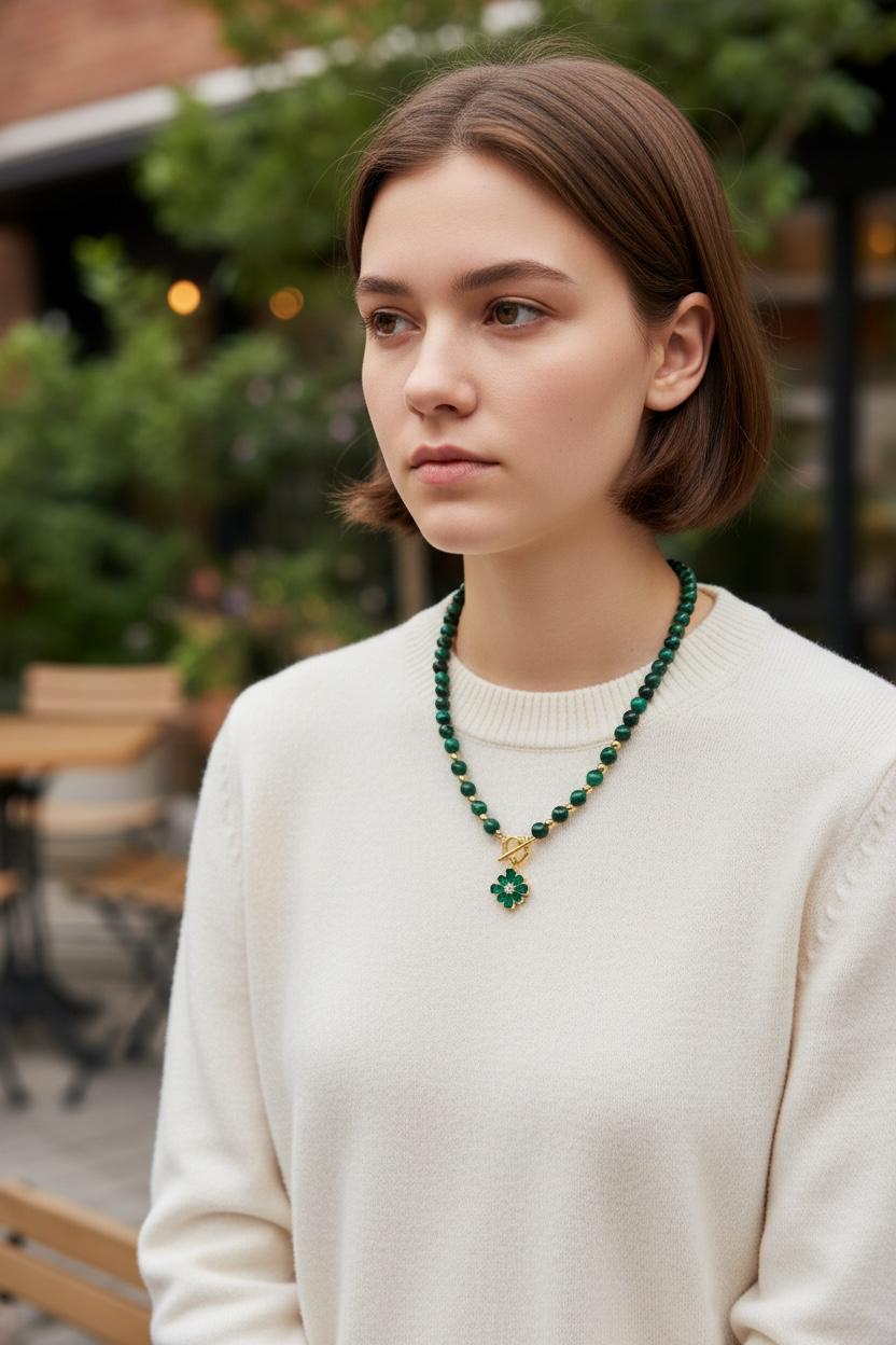 Collar Flor Verde